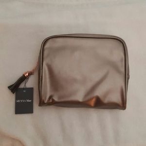 Sienna Mae Nora Zipper Pouch